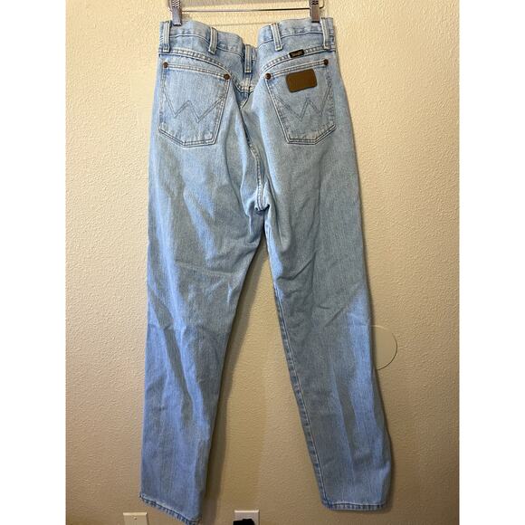 VTG Wrangler High Waisted Straight Leg Light Wash Western Wear Jeans Size 34 - Picture 3 of 11